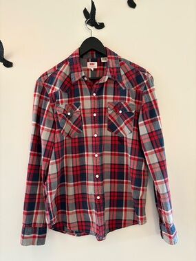 Levi's Red, Navy & White Plaid Button-Down Shirt Pearl Snaps